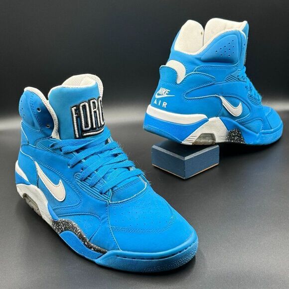 Nike Air Force 180 Mid (2012) - Picture 2 of 10